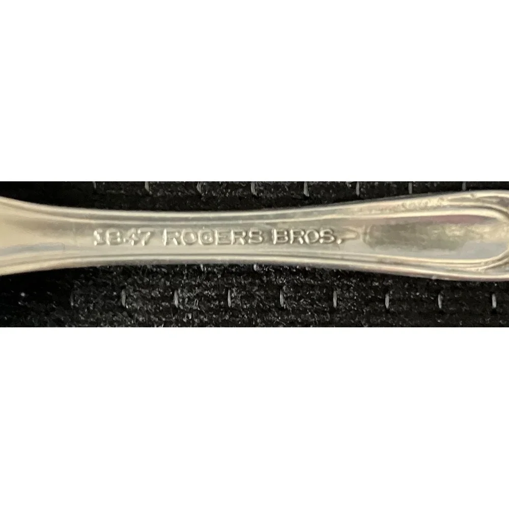 6 Teaspoons 1847 Rogers Bros. ANNIVERSARY Silverware International Stainless